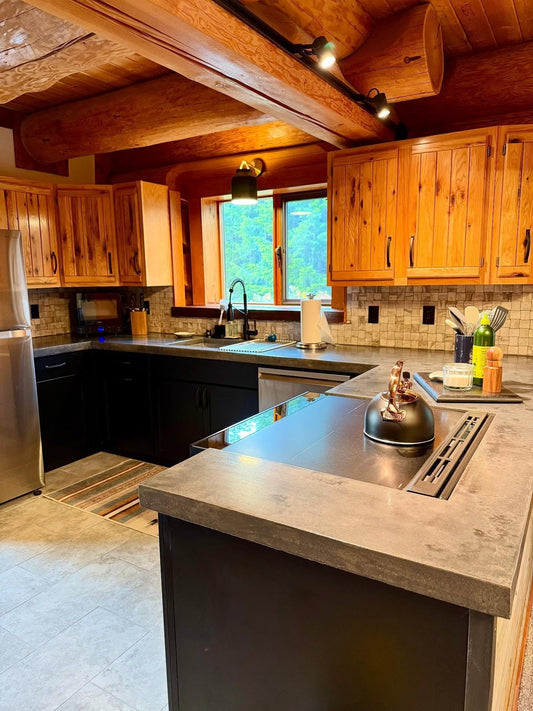 15 Cabin Kitchen Ideas Designers Use