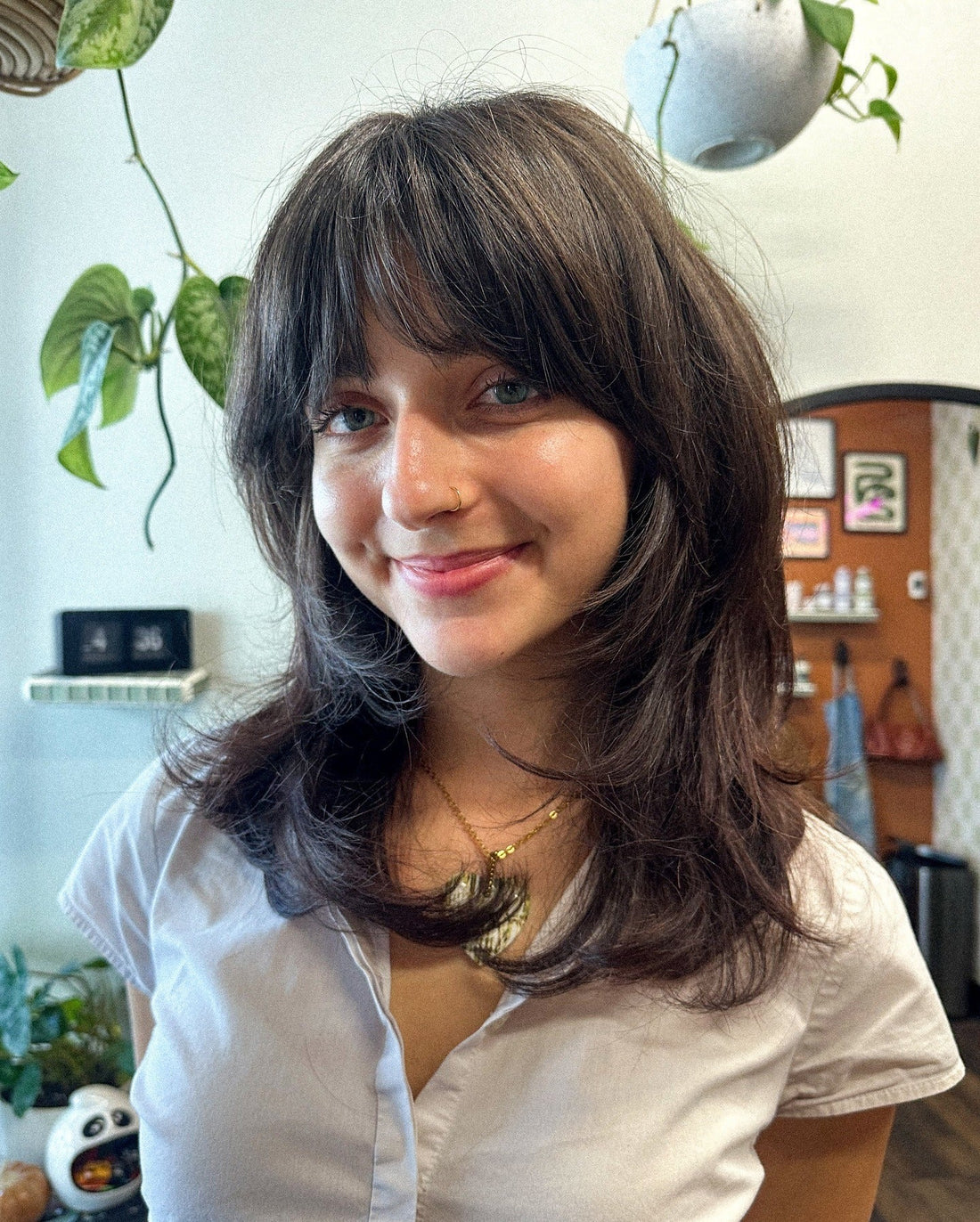 13 Go-To Short Layered Haircuts with Bangs for 2025