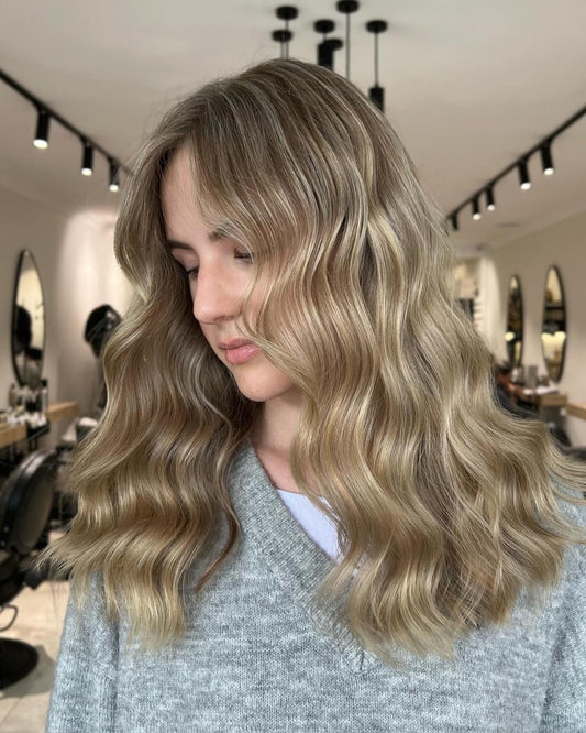 16 Dreamy Champagne Blonde Hair Color Looks