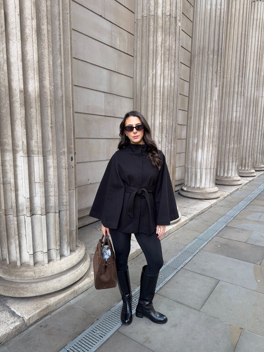13 Everyday Outfits with Black Leggings 2026