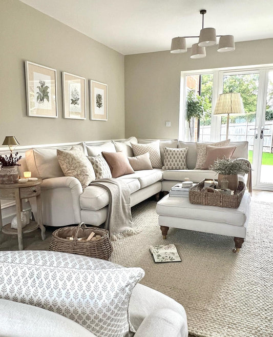 15 Cozy Cream Living Room Ideas