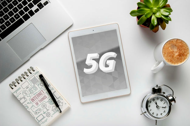 Free 5G Internet Concept Mock-Up Psd