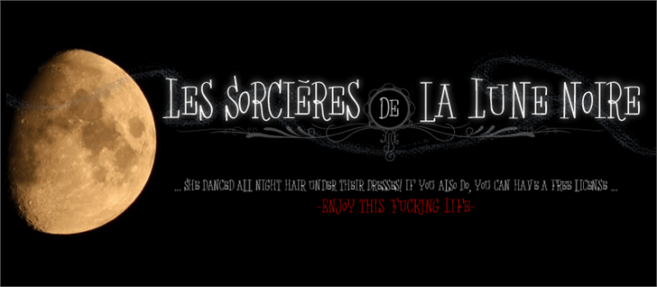 Free Les SorciÃ¨res de la Lune noire Font