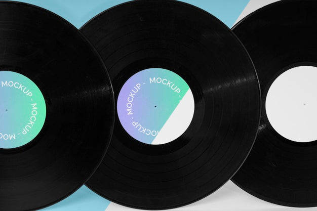 Free Abstract Retro Vinyl Disk With Packaging Mock-Up Psd