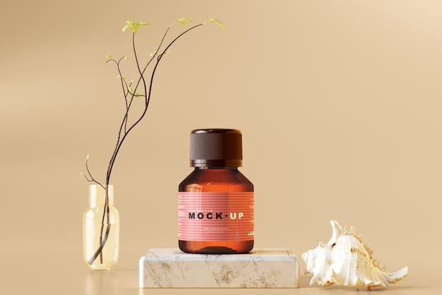 Free Amber Glass Cosmetic Bottle Mockup Psd