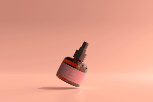 Free Amber Glass Cosmetic Spray Bottle Mockup Psd