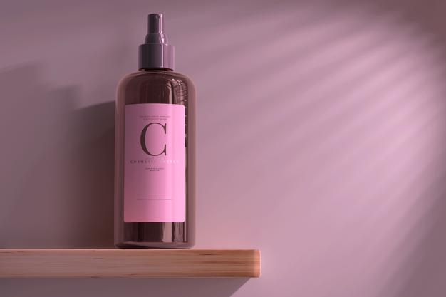 Free Amber Glass Cosmetic Spray Bottle Mockup Psd