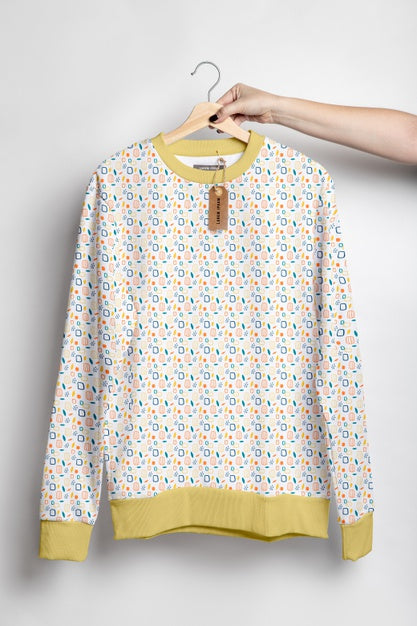 Free Beautiful Colorful Shirt Concept Mock-Up Psd