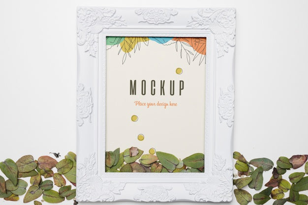 Free Beautiful Floral Concept Mock-Up Psd