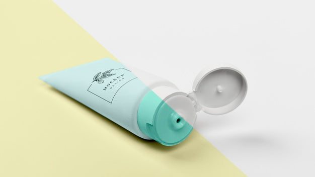 Free Beauty Cream Product Mock-Up Psd