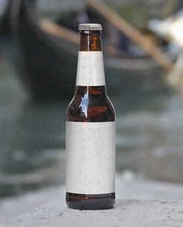 Free Beer Venecia Mockup