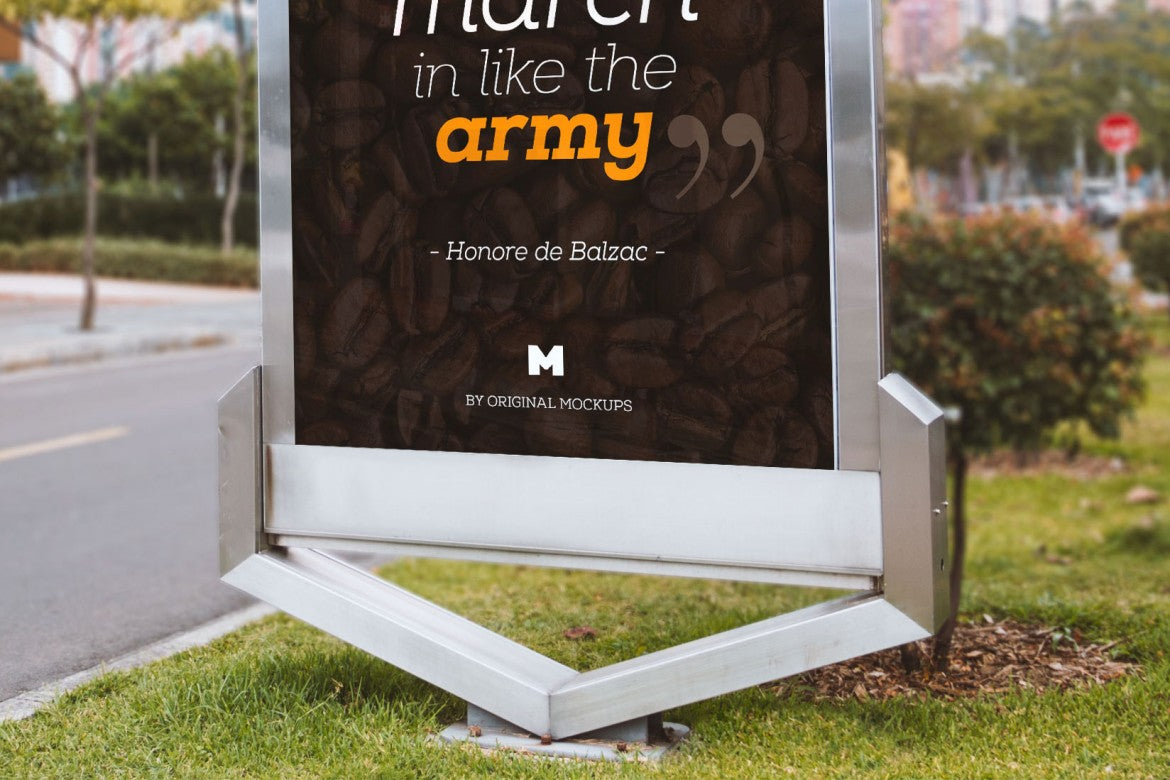 Free Billboard Outdoor Advertising (Mockup)