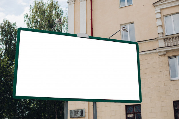 Free Billboard With Blank Surface For Advertising Psd