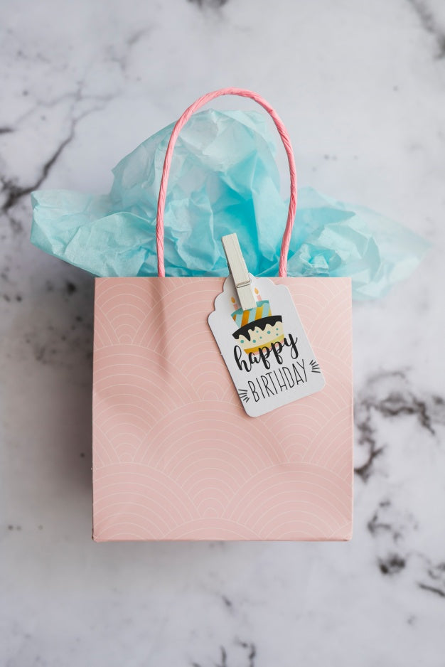 Free Birthday Present Bag Mockup Psd