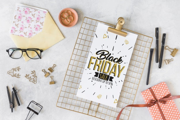 Free Black Friday Composition With Clipboard Psd