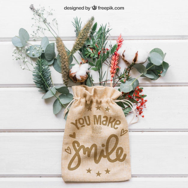 Free Botanical Bag Mockup Psd