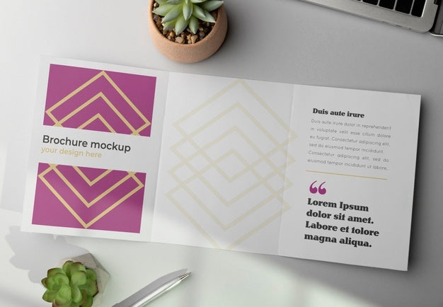 Free Brochure Mockup In Real Context Psd