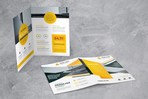 Free Brochure Showcase Mockup Psd