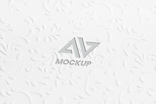 Free Capital Letter Mock-Up Logo Design On Minimalist Paper Psd