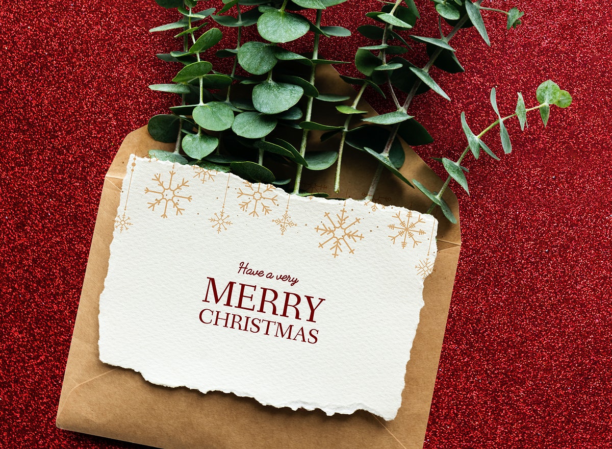 Free Christmas Holiday Greeting Mockup With Leaves