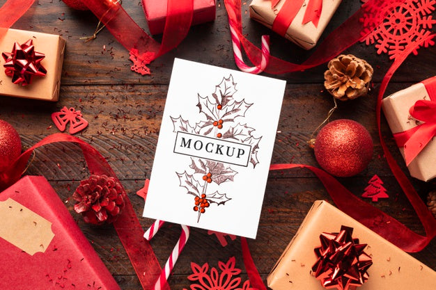 Free Christmas Mock-Up Flat Lay Psd