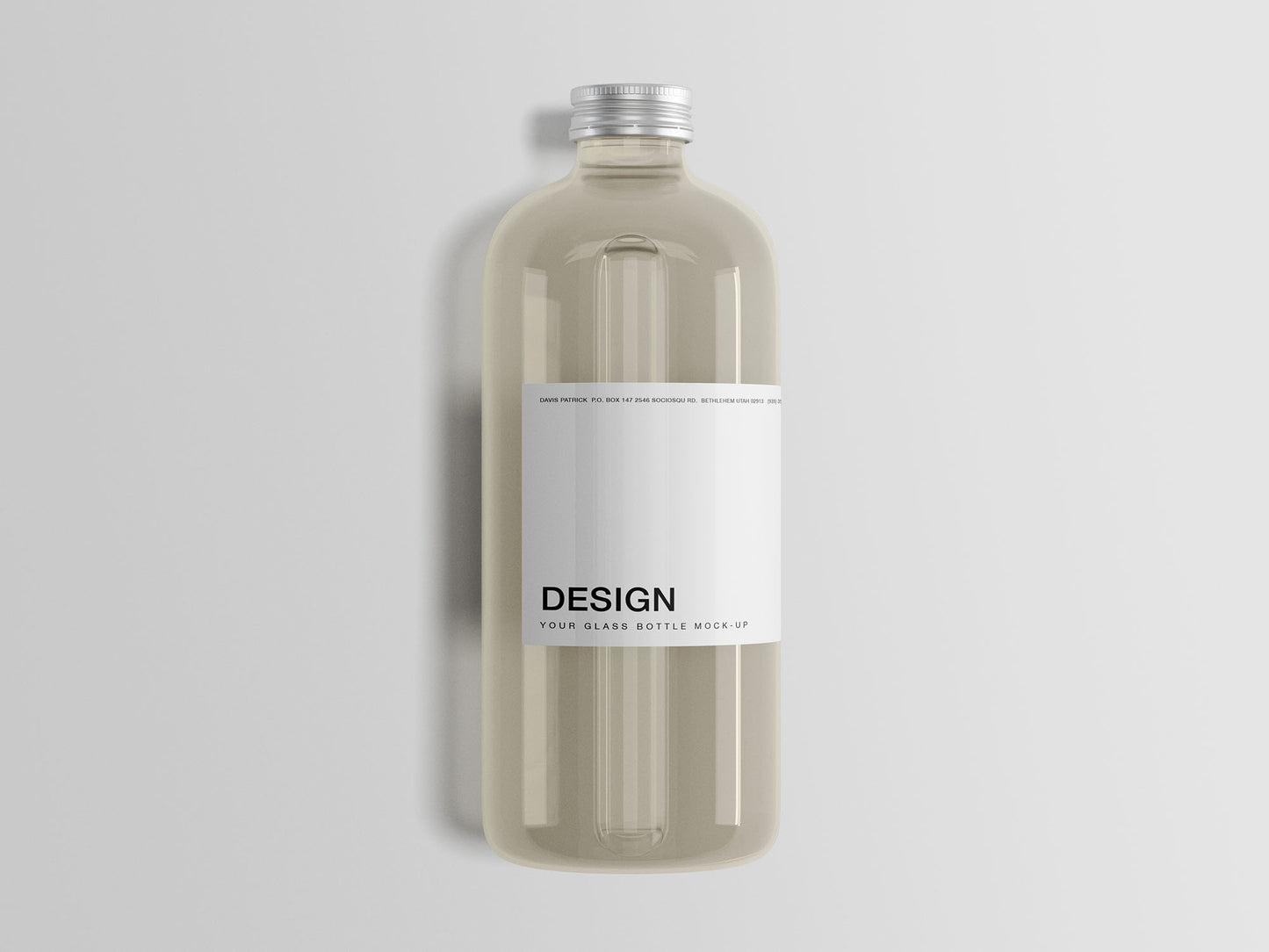 Free Classic Glass Bottle Mockup