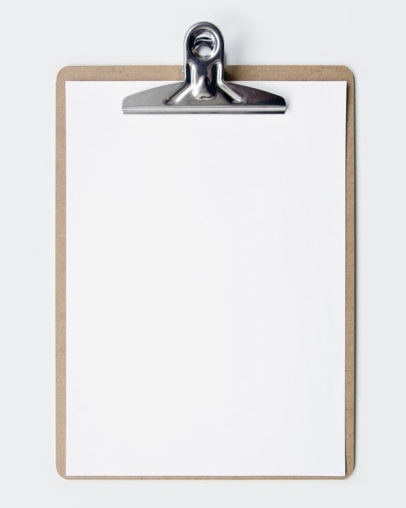 Free Empty White Clipboard Photo Mockup