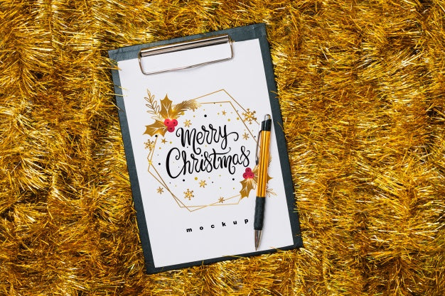 Free Clipboard Mockup With Christmas Decoration Psd