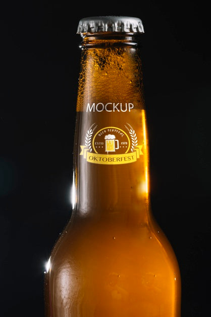 Free Close-Up Beer Bottle Neck Psd