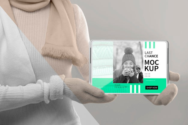 Free Close Up Model Holding Tablet Mockup Psd