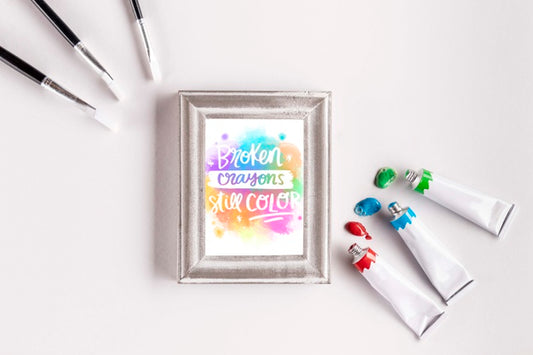 Free Colorful Paint Concept Mock-Up Psd