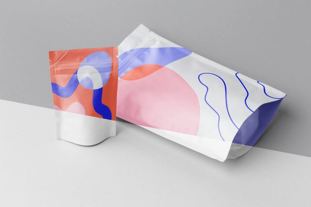 Free Composition Of Colorful Mock-Up Doypack Psd