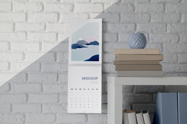 Free Creative Mock-Up Calendar Composition Psd