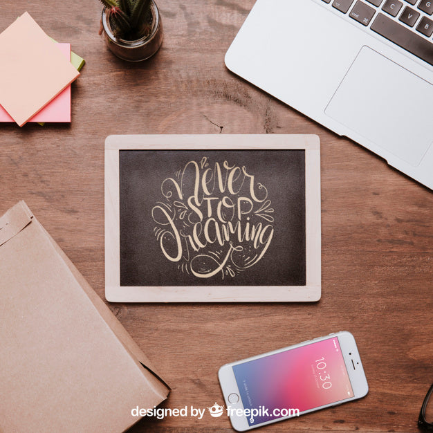 Free Creative Workspace Mockup Psd