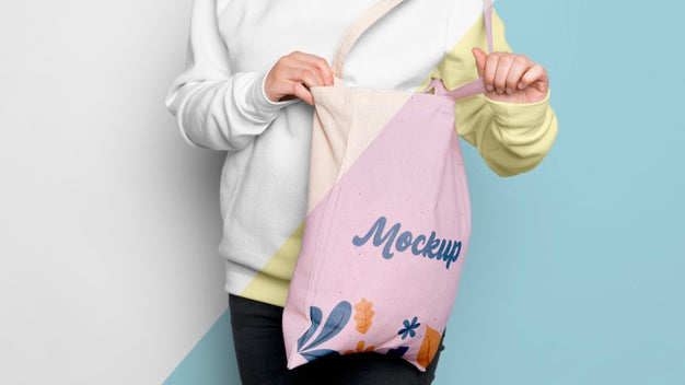 Free Cute Bag Concrpt Mock-Up Psd