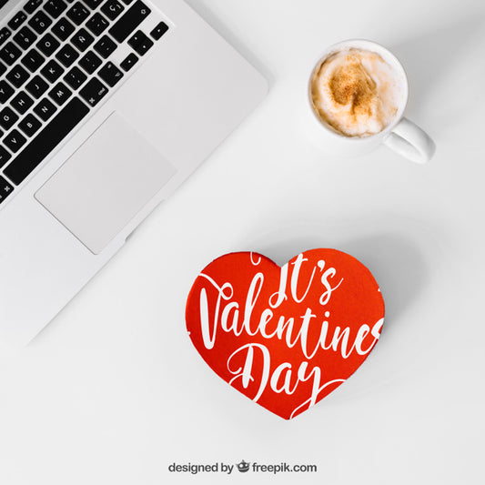 Free Cute Valentine Mockup Psd