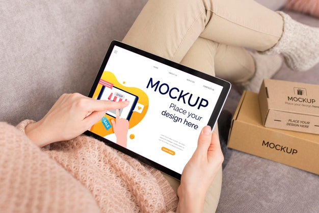 Free Cyber Monday Concept Mock-Up Psd