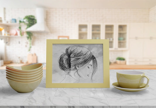 Free Decorative Frame Mockup On Table At Home Psd