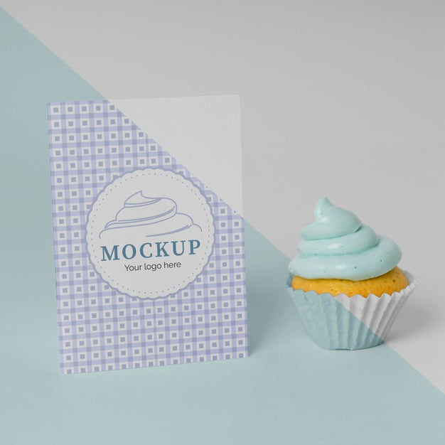 Free Delicious Cupcake Mockup Psd