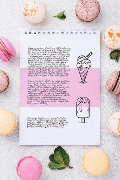 Free Delicious Dessert Concept Mock-Up Psd