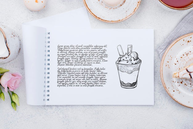 Free Delicious Dessert Concept Mock-Up Psd