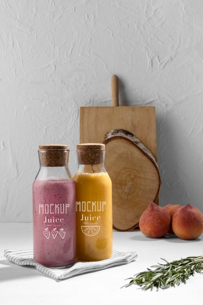 Free Delicious Detox Juice Concept Mock-Up Psd