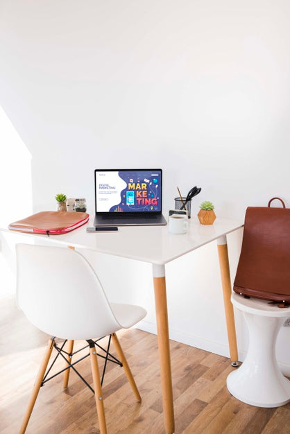 Free Digital Marketing Desk Concept Psd