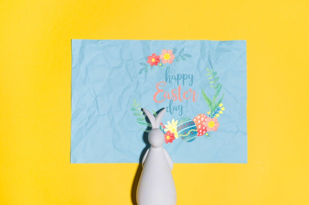 Free Easter Mockup Flat Lay For Greeting Card Psd