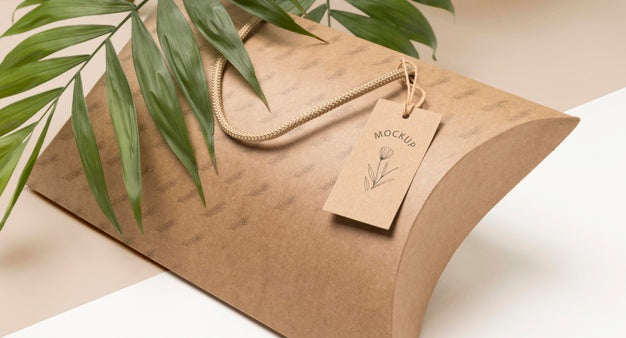 Free Eco-Friendly Packaging Bag Mock-Up Psd