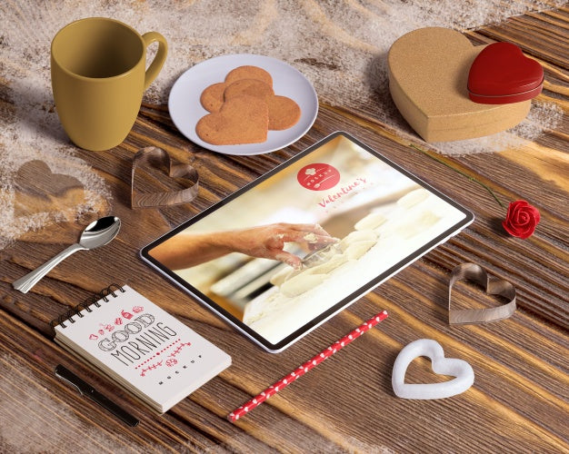 Free Editable Mockup Of Isometric Valentine Elements Psd