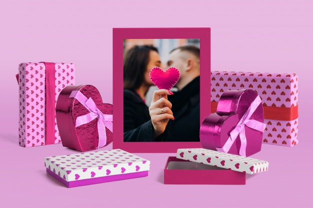 Free Editable Scene Creator Mockup With Valentines Day Concept Psd