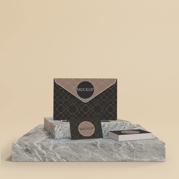 Free Elegant Branding Concept Mock-Up Psd