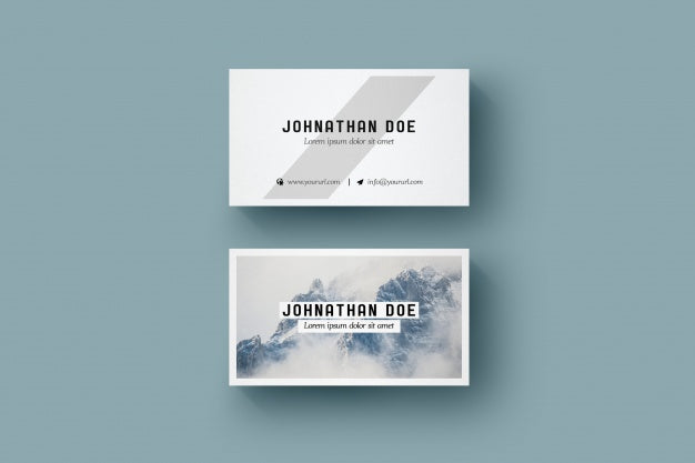 Free Elegant Business Card Mock Up Psd