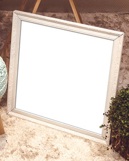 Free Elegant Frame Mockup Design